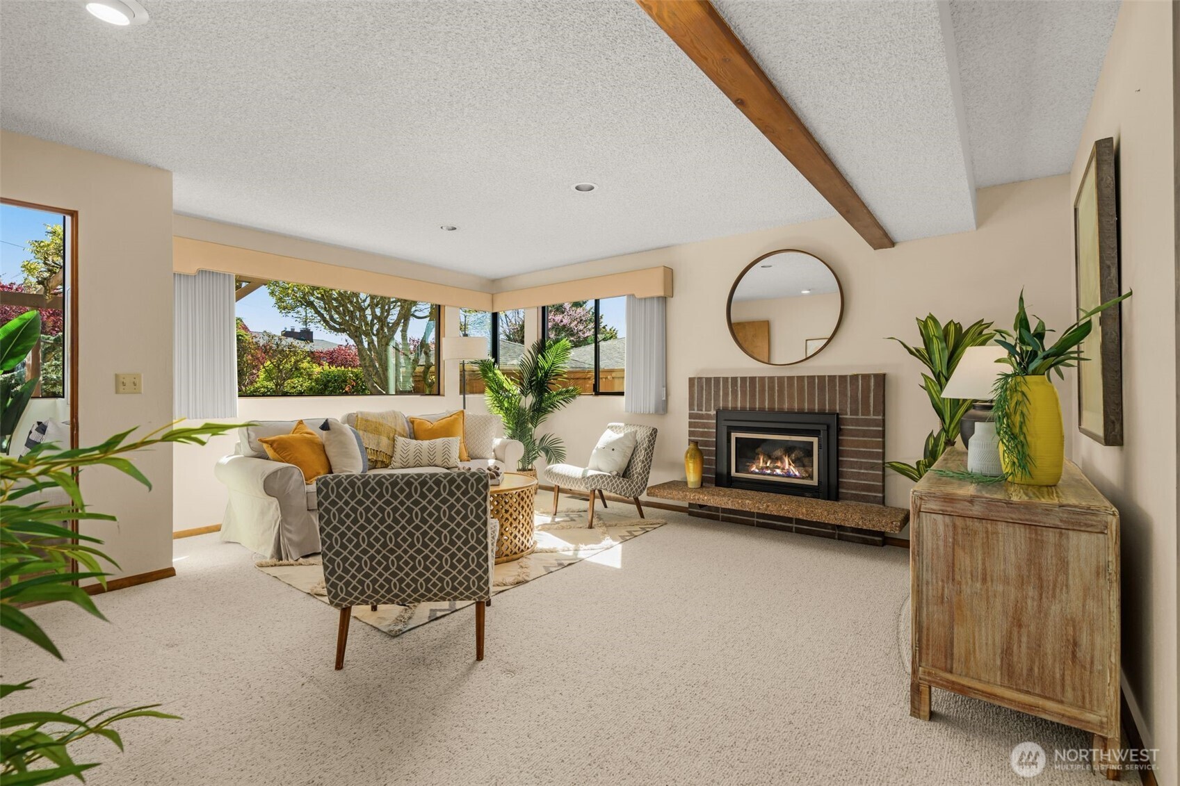 5414 SW Charlestown Street , Seattle, WA 98116