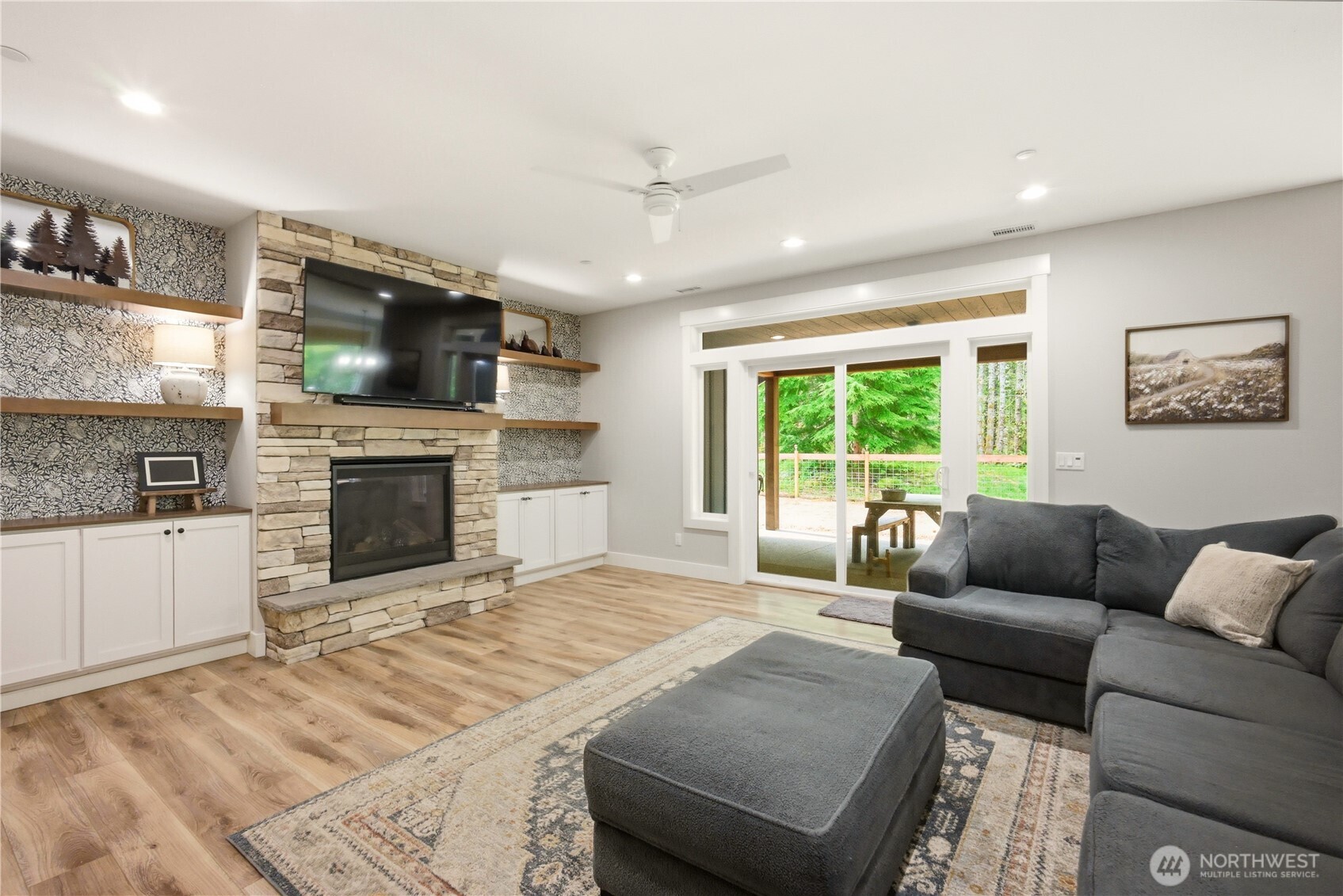 29615 SE 361st Place , Enumclaw, WA 98022