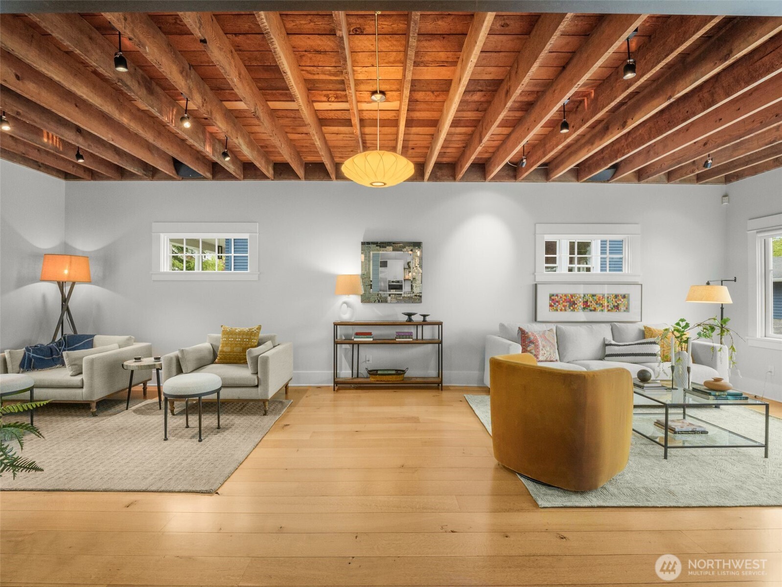 1909 4th Avenue N, Seattle, WA 98109