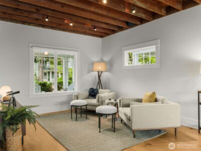 1909 4th Avenue N, Seattle, WA 98109 - Photo 9