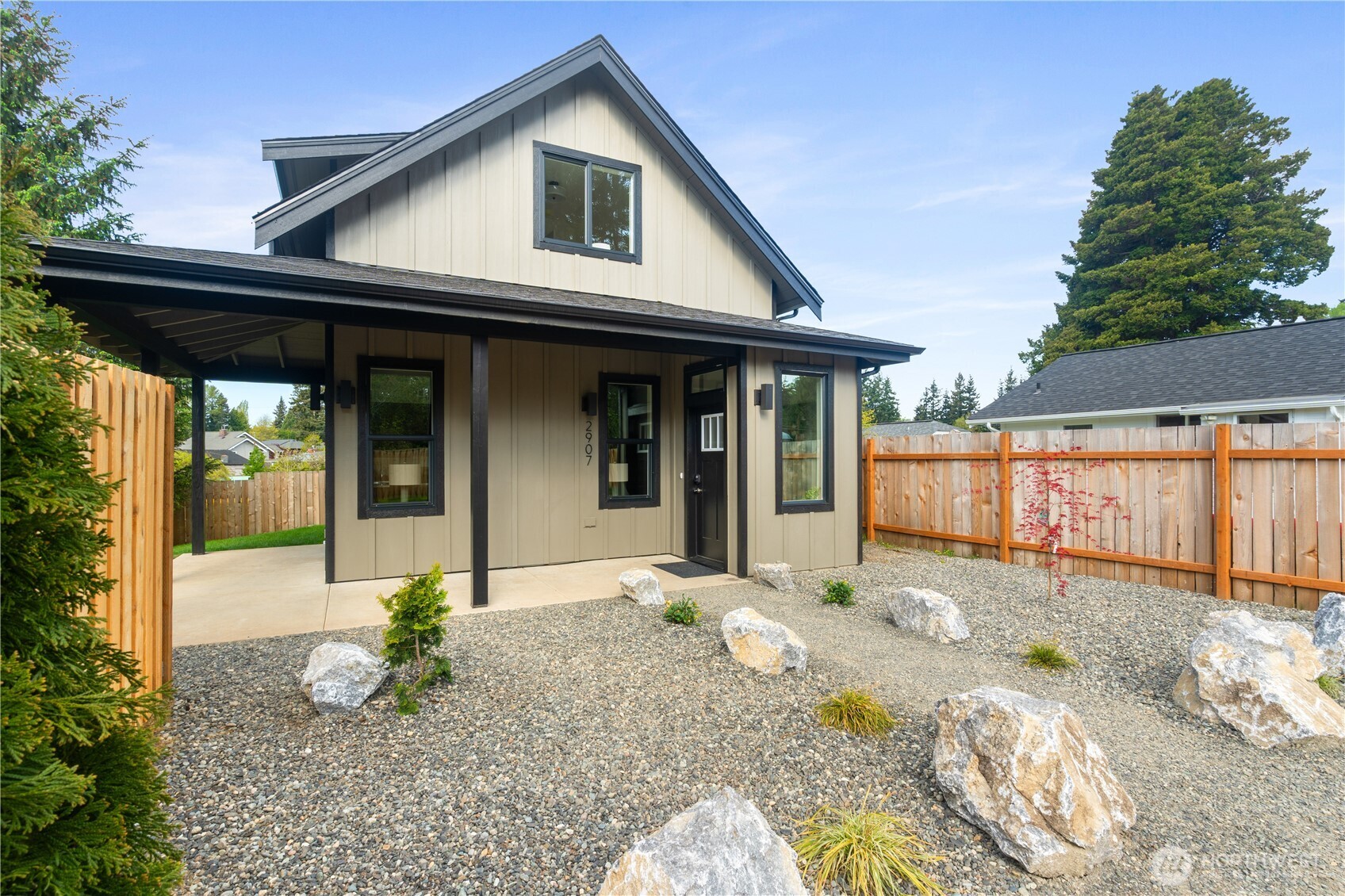 2907 Cedarwood Avenue , Bellingham, WA 98225