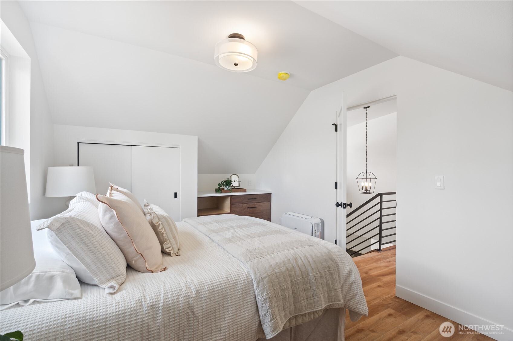 2907 Cedarwood Avenue , Bellingham, WA 98225