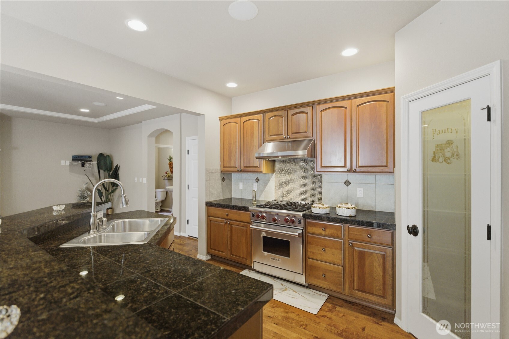 12855 NE 197th Place , Woodinville, WA 98072