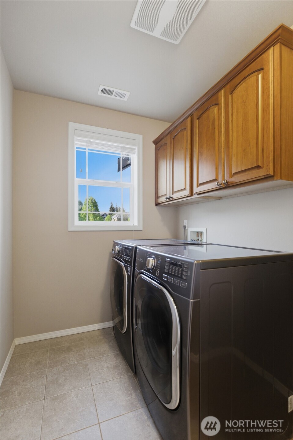 12855 NE 197th Place , Woodinville, WA 98072
