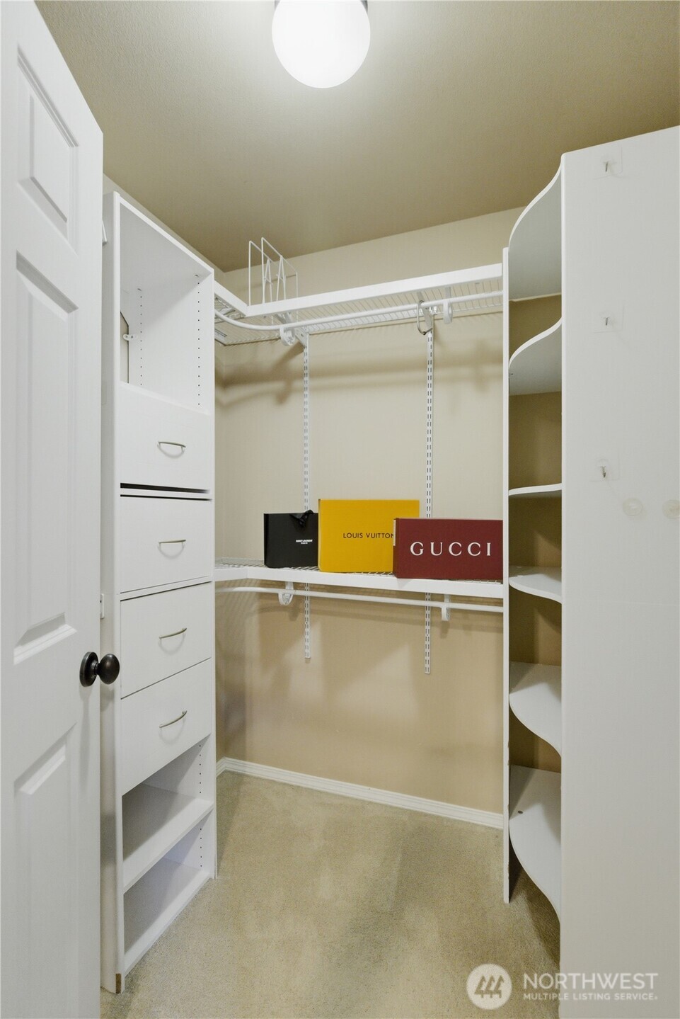 12855 NE 197th Place , Woodinville, WA 98072