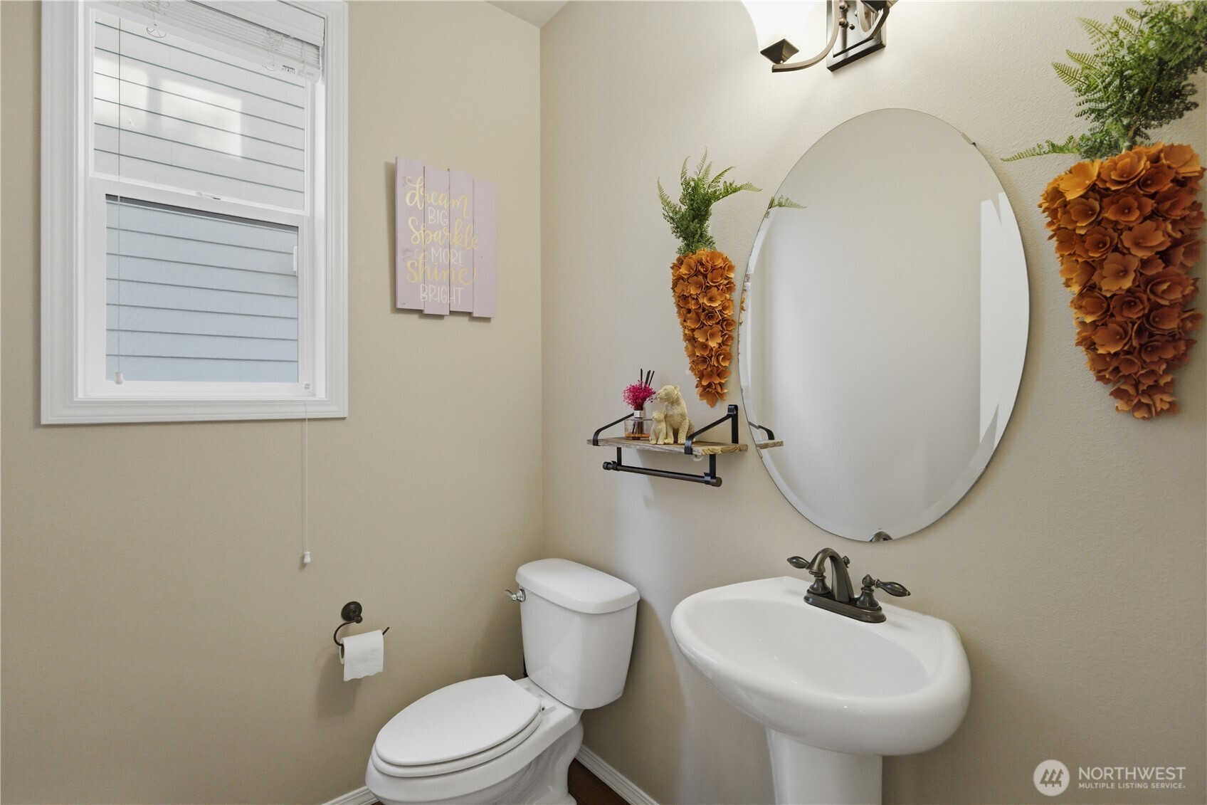 12855 NE 197th Place , Woodinville, WA 98072
