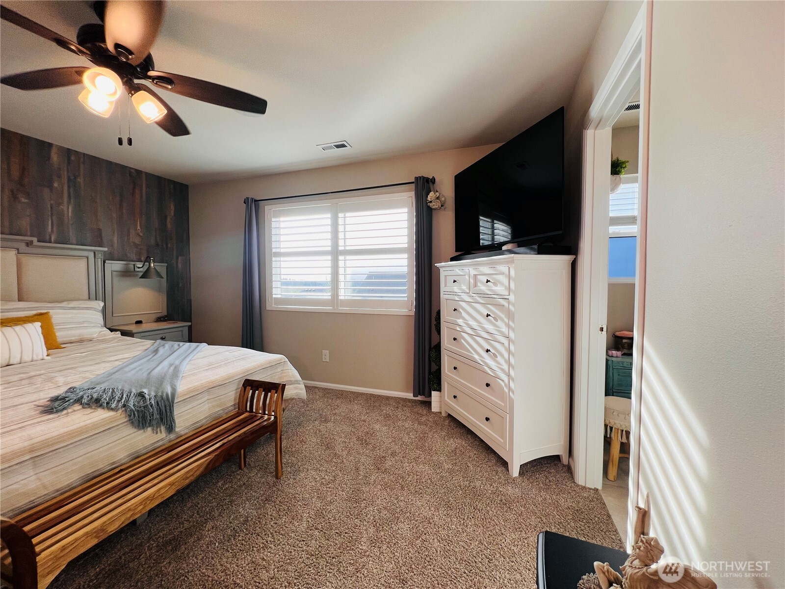 2727 Cassius Street NE, Lacey, WA 98516