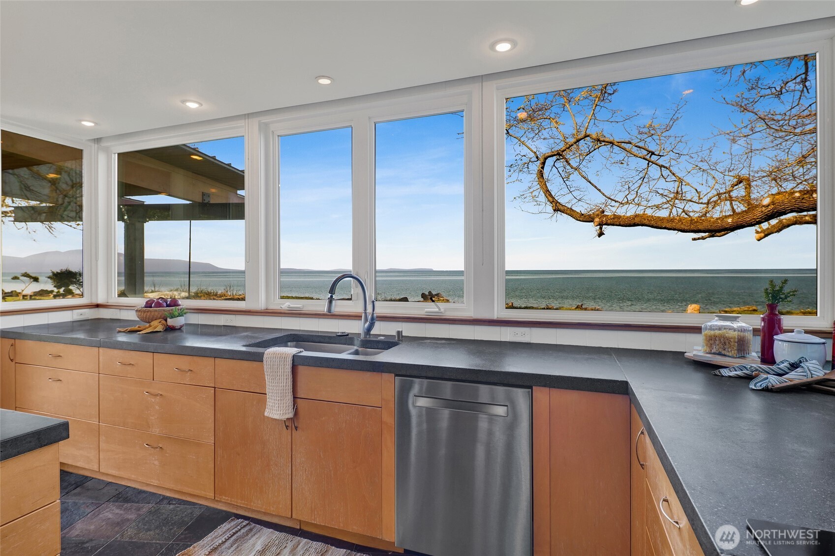 4707 Sucia Drive , Ferndale, WA 98248