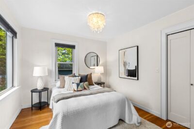 705 N 104th Street , Seattle, WA 98133 - Photo 11