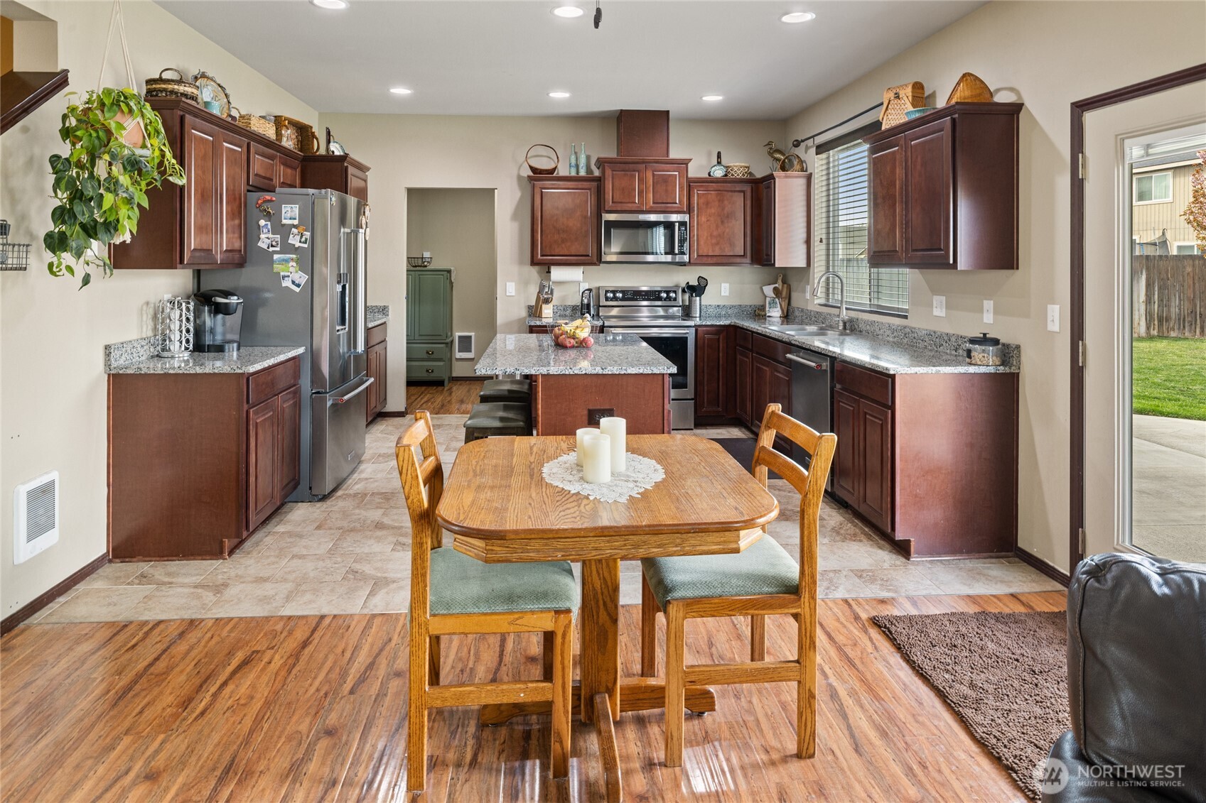 1603 E Sparrow Knoll Avenue , Ellensburg, WA 98926