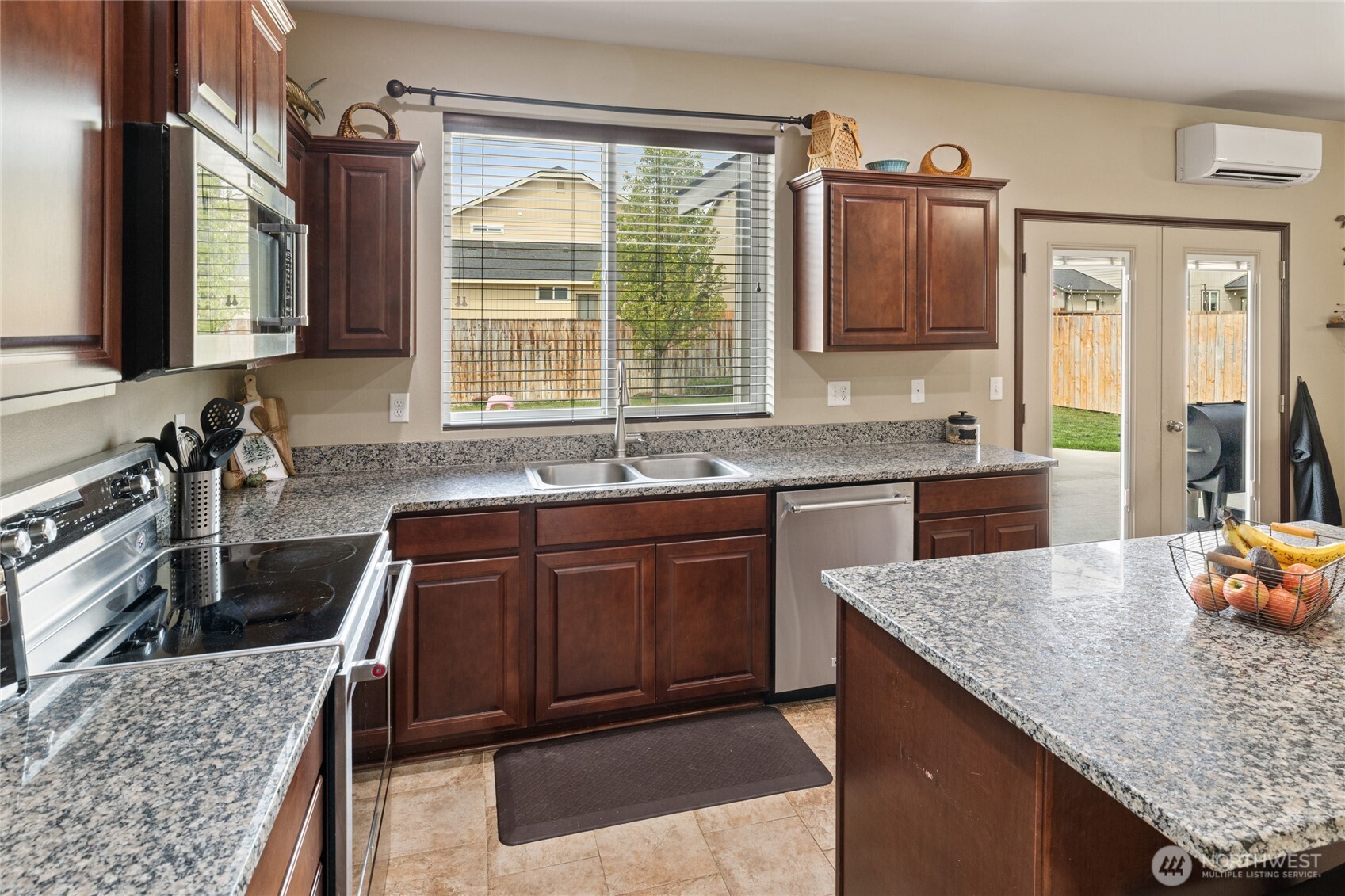 1603 E Sparrow Knoll Avenue , Ellensburg, WA 98926