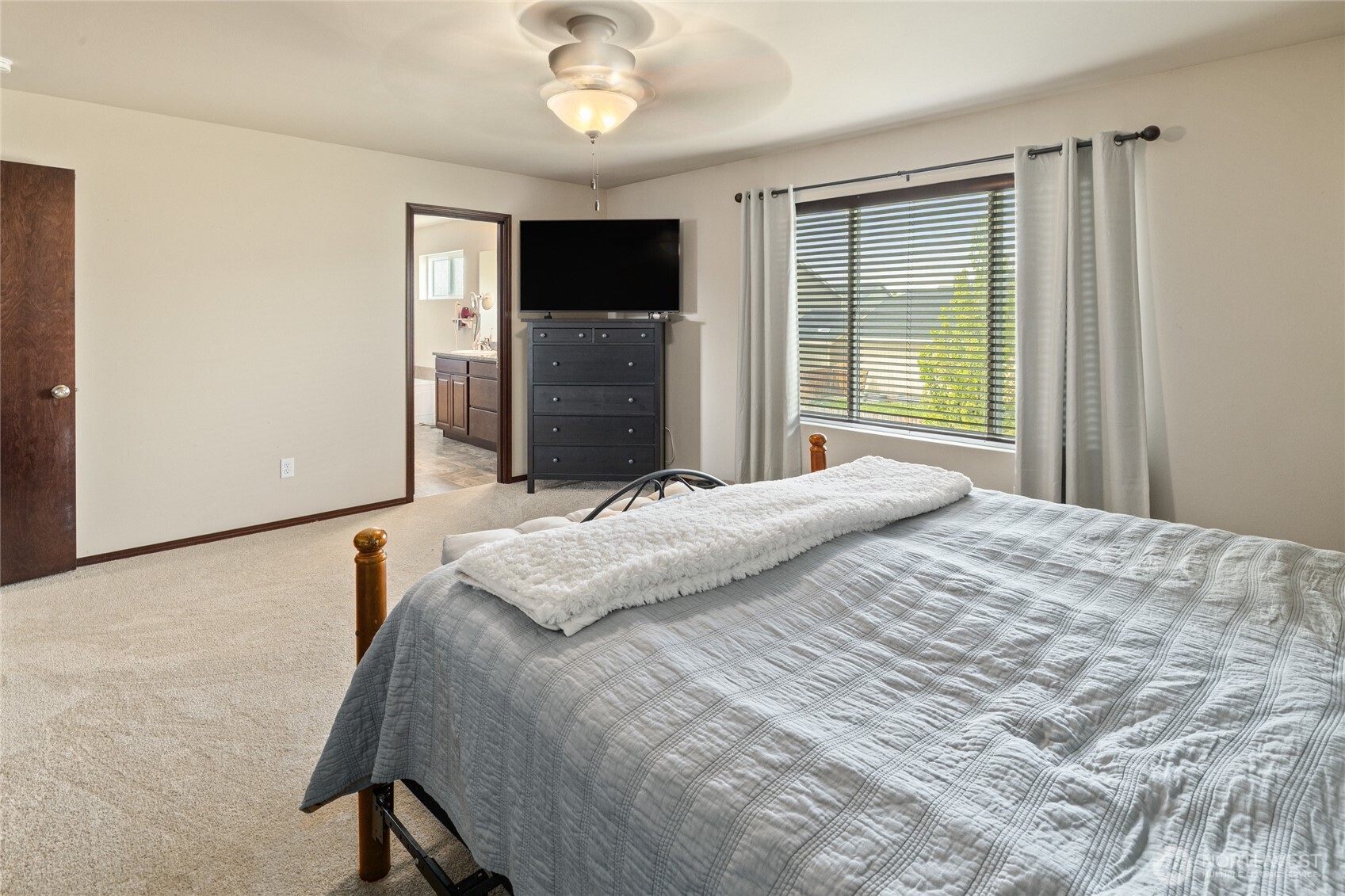 1603 E Sparrow Knoll Avenue , Ellensburg, WA 98926