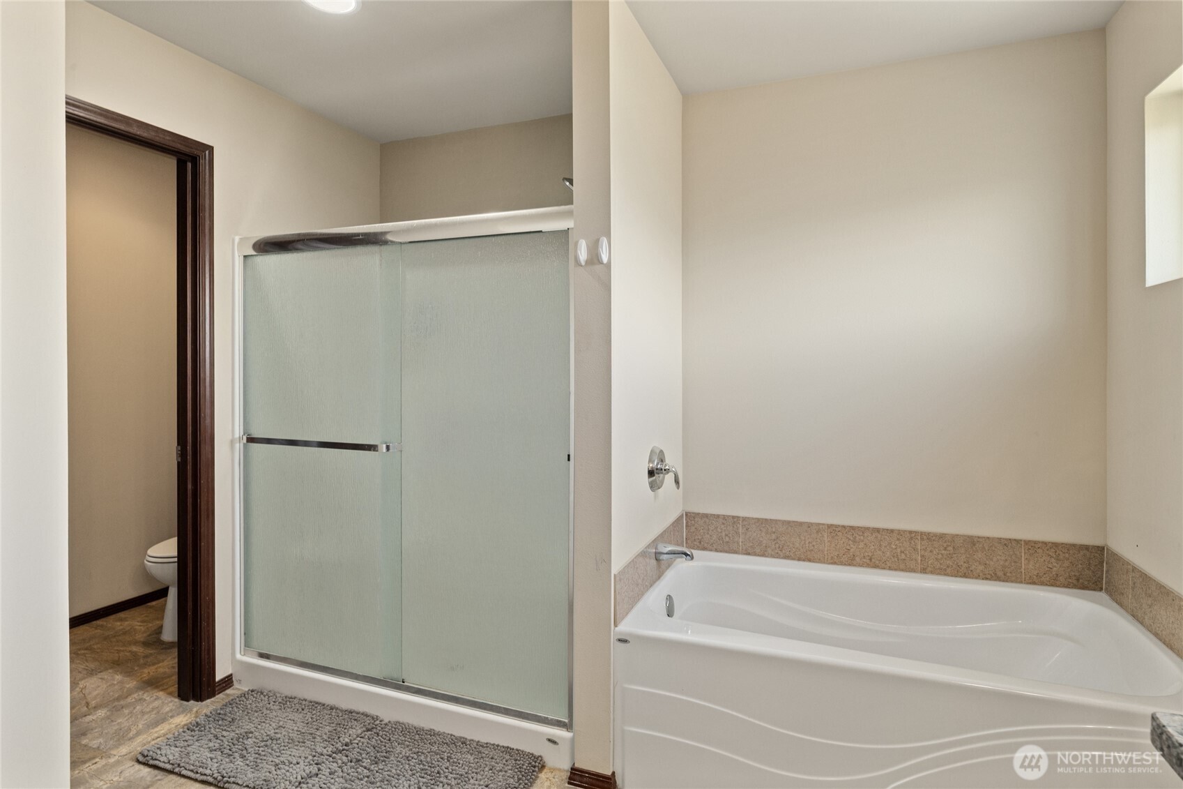 1603 E Sparrow Knoll Avenue , Ellensburg, WA 98926