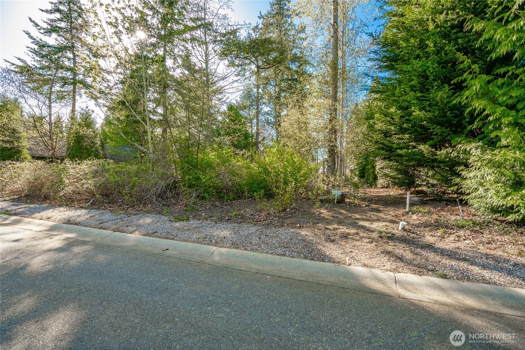 8647 Great Horned Owl Lane , Blaine, WA 98230