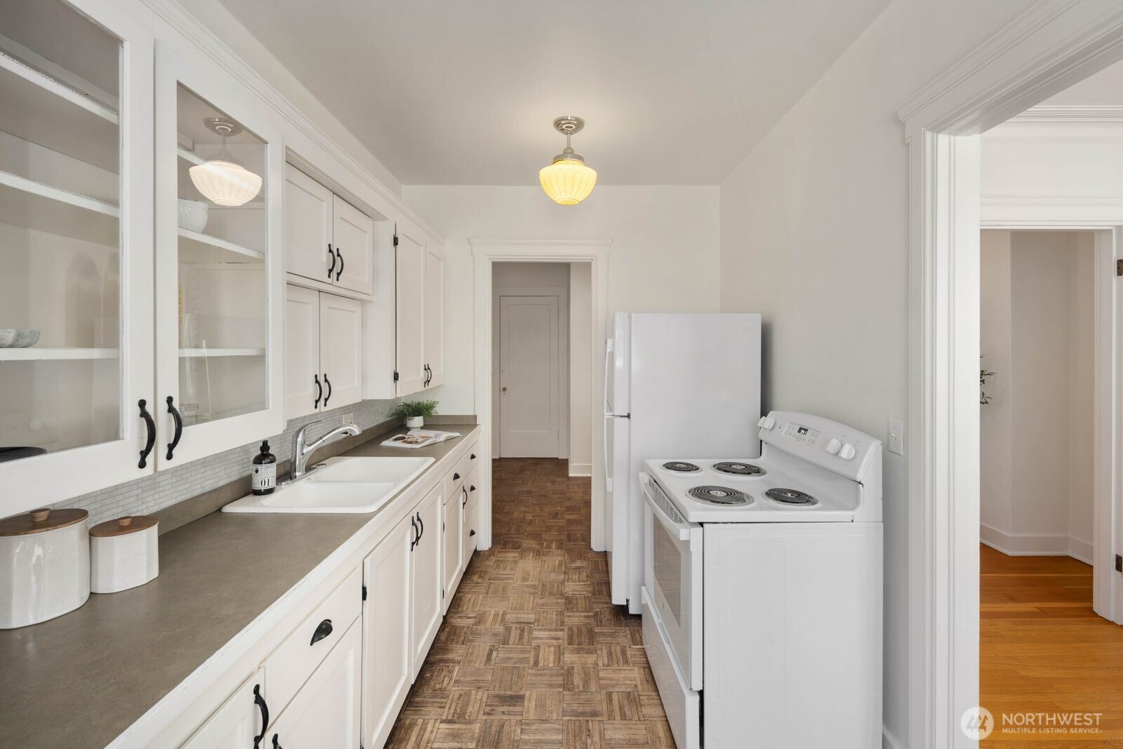 1902 Bigelow Avenue N #304, Seattle, WA 98109