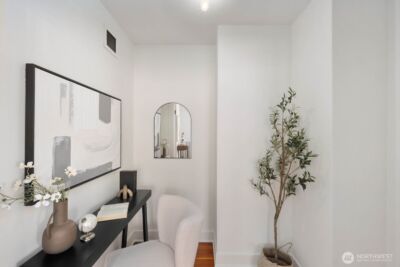 1902 Bigelow Avenue N #304, Seattle, WA 98109 - Photo 23