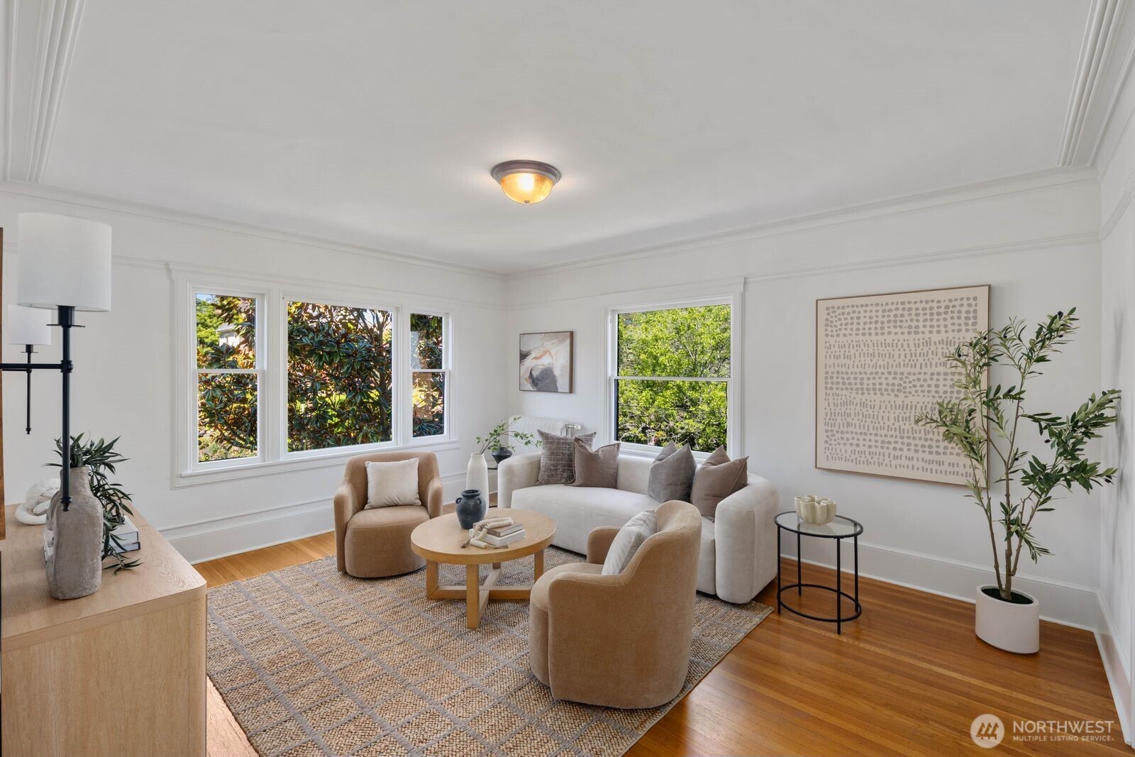 1902 Bigelow Avenue N #304, Seattle, WA 98109