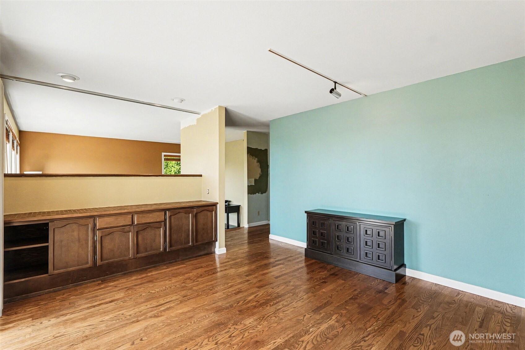 10917 80th Place NE, Kirkland, WA 98034