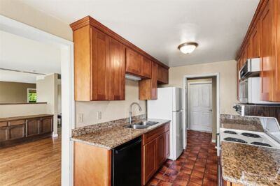 10917 80th Place NE, Kirkland, WA 98034 - Photo 14