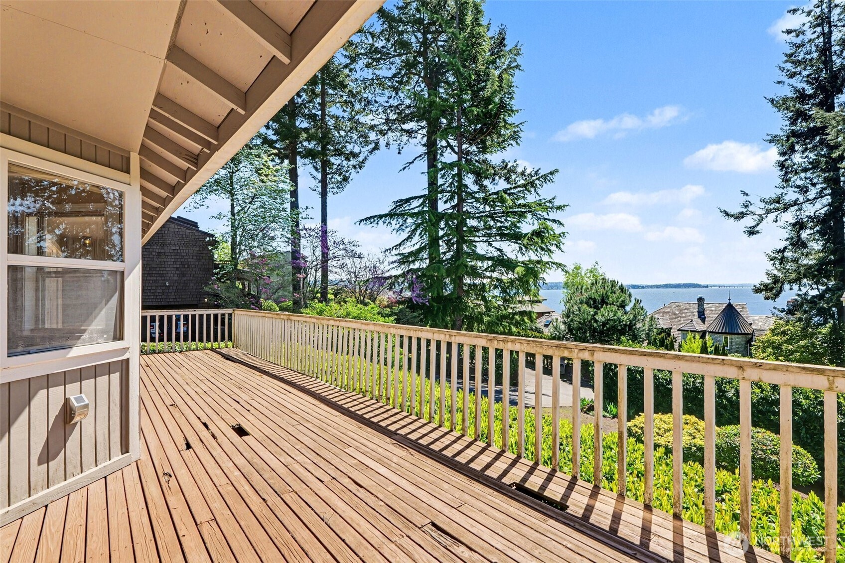10917 80th Place NE, Kirkland, WA 98034