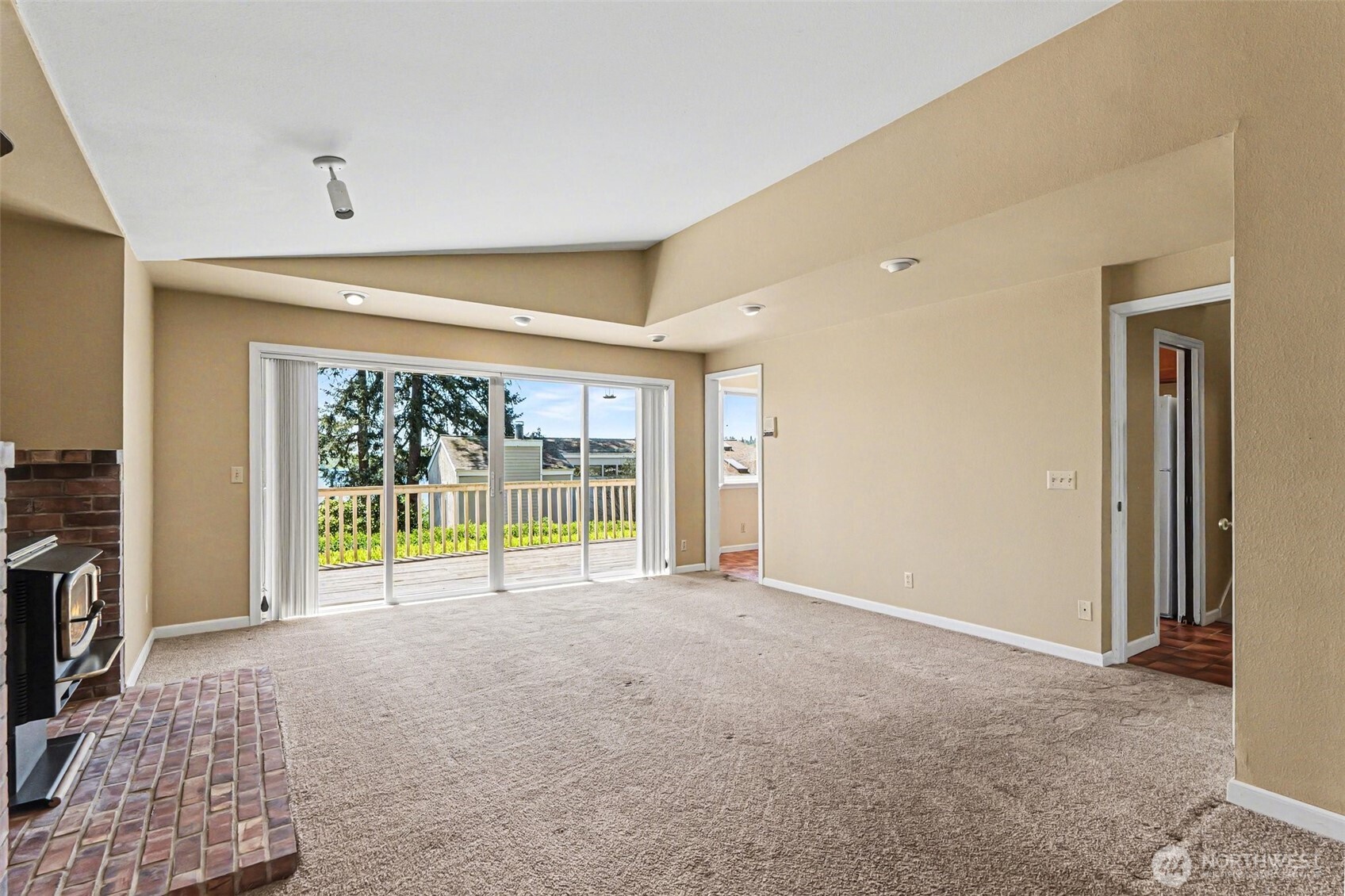 10917 80th Place NE, Kirkland, WA 98034