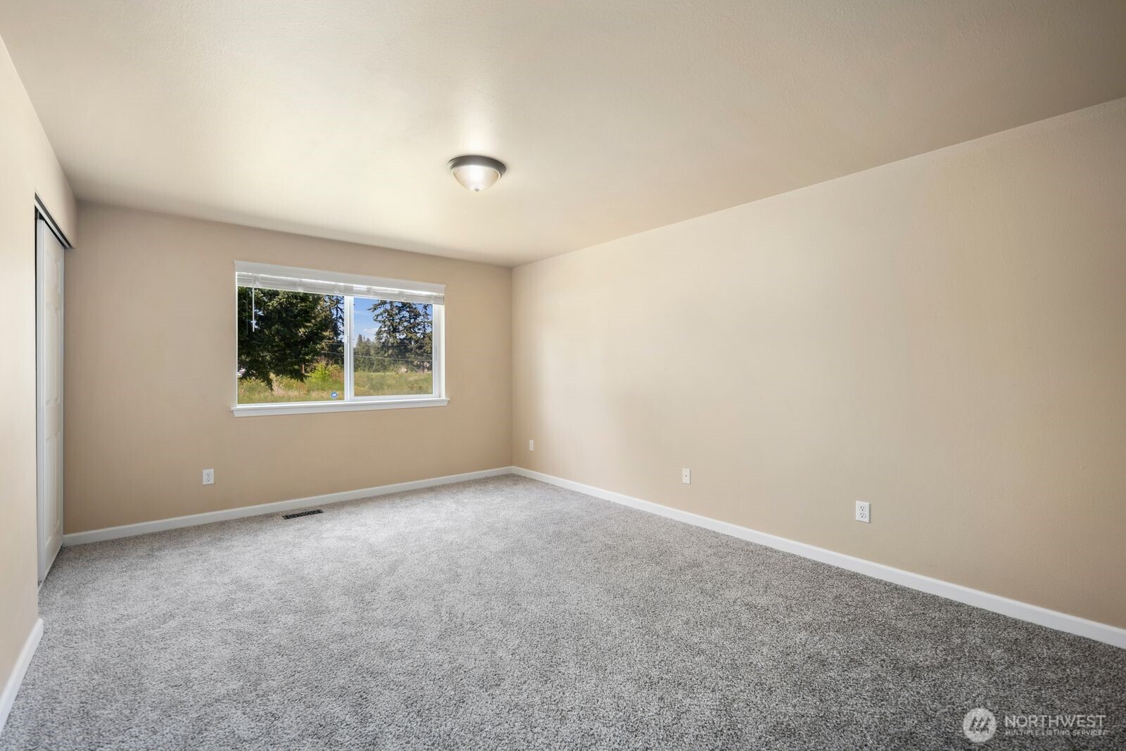 33707 SR 507 S, Roy, WA 98580
