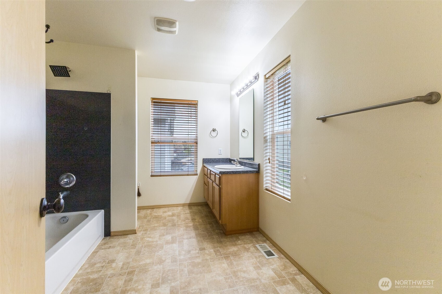 14813 99th Avenue SE, Yelm, WA 98597