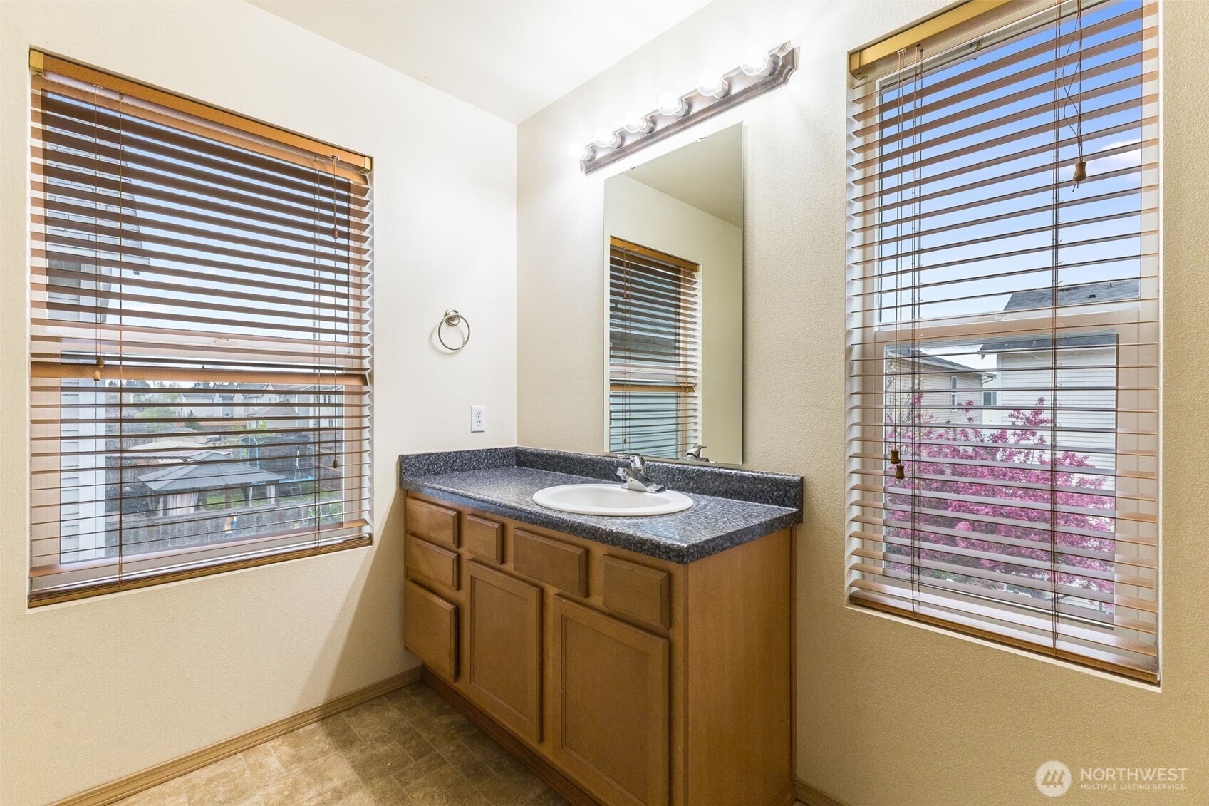 14813 99th Avenue SE, Yelm, WA 98597