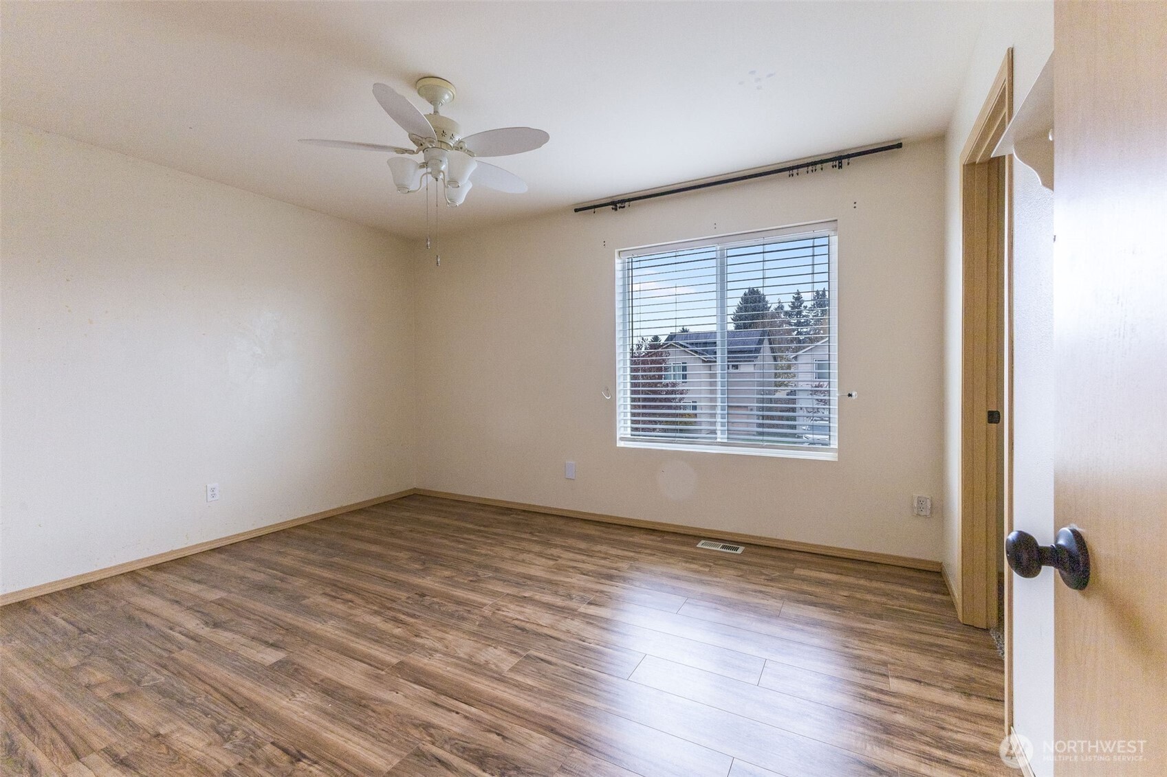 14813 99th Avenue SE, Yelm, WA 98597