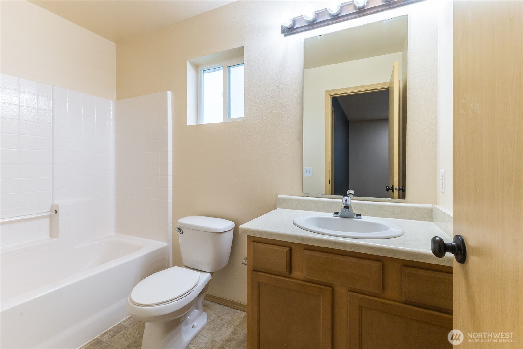 14813 99th Avenue SE, Yelm, WA 98597