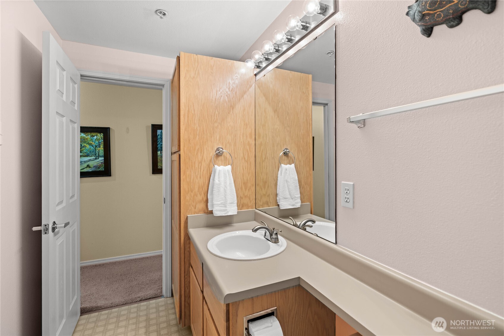4701 NW Walgren Drive #A201, Silverdale, WA 98383