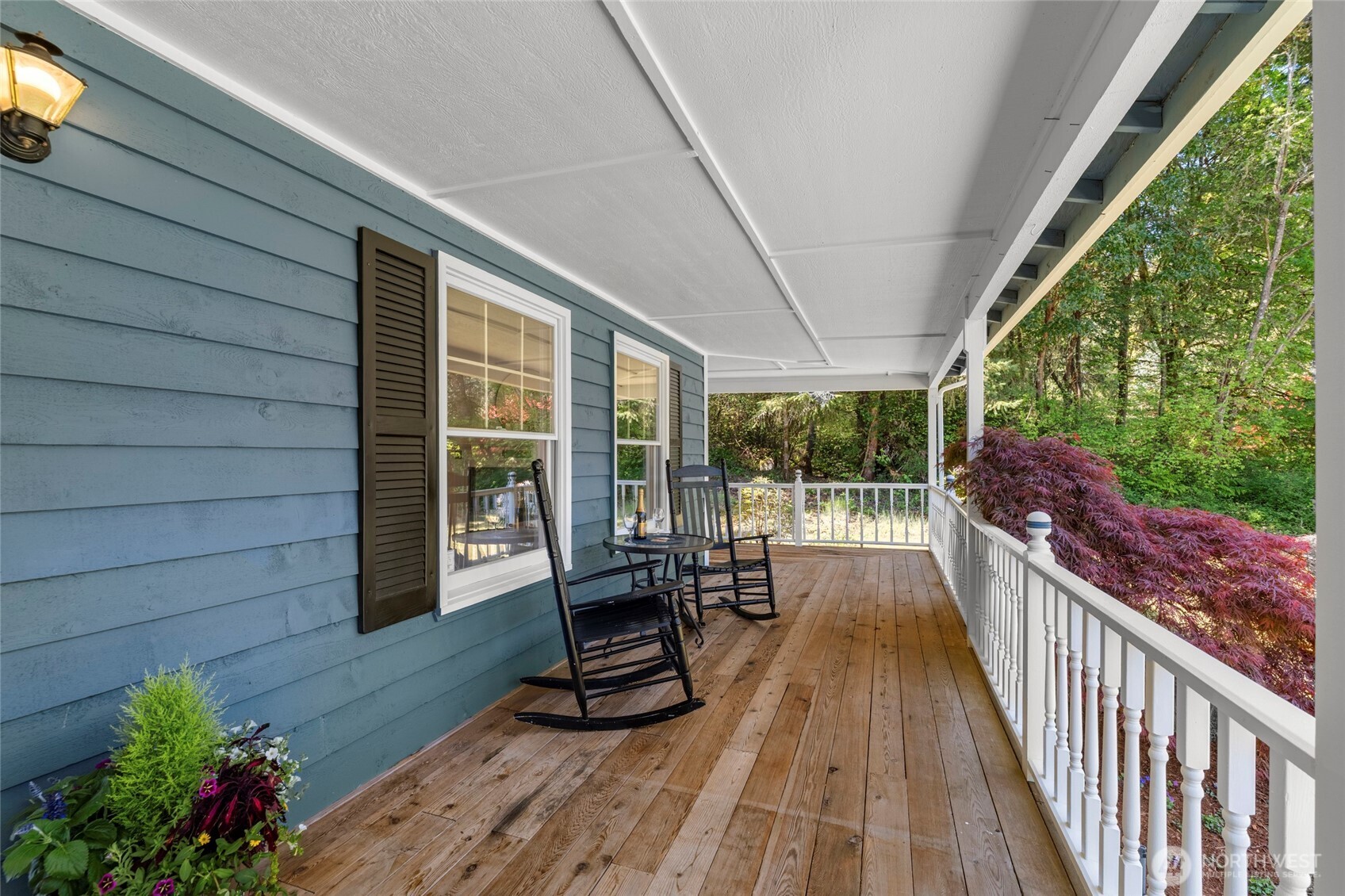 858 Illahee Drive , Fox Island, WA 98333