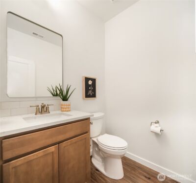 2401 E 16th Street , Bremerton, WA 98310 - Photo 11
