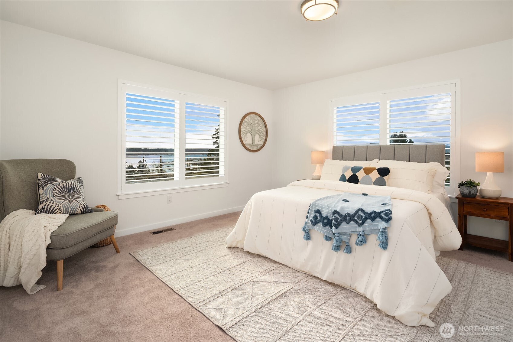 2401 E 16th Street , Bremerton, WA 98310
