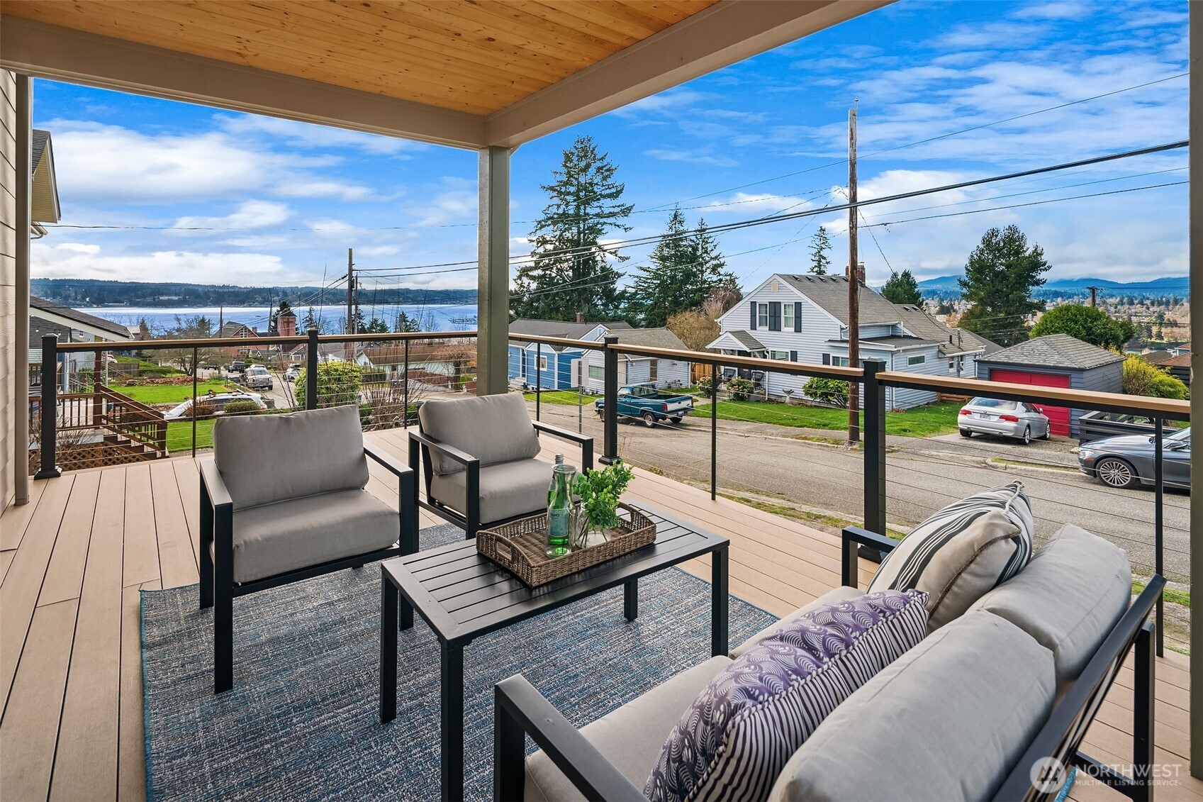 2401 E 16th Street , Bremerton, WA 98310