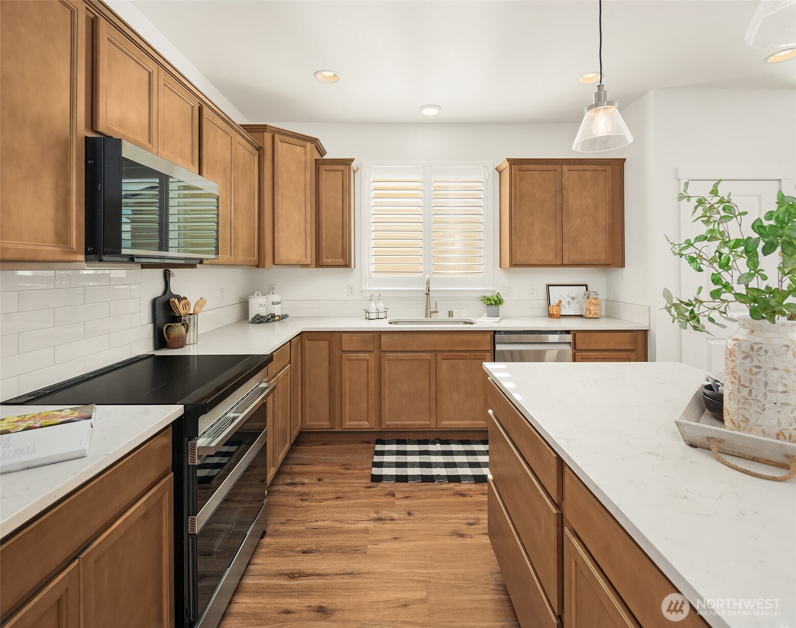 2401 E 16th Street , Bremerton, WA 98310