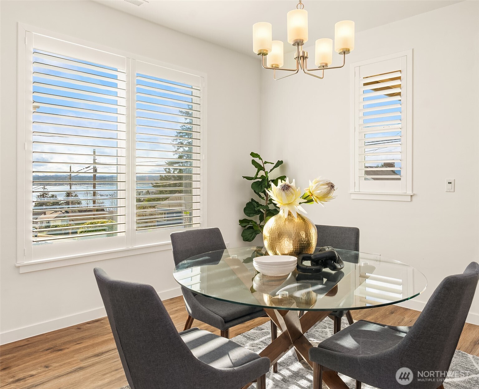 2401 E 16th Street , Bremerton, WA 98310