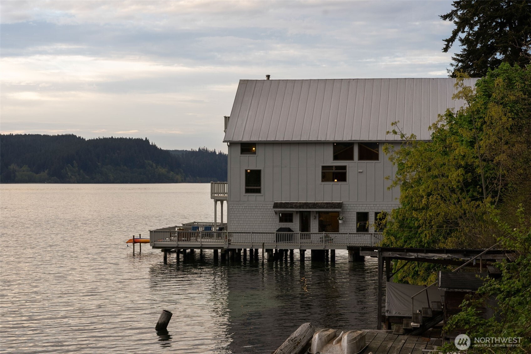 17257 Olympic View Drive NW, Silverdale, WA 98383