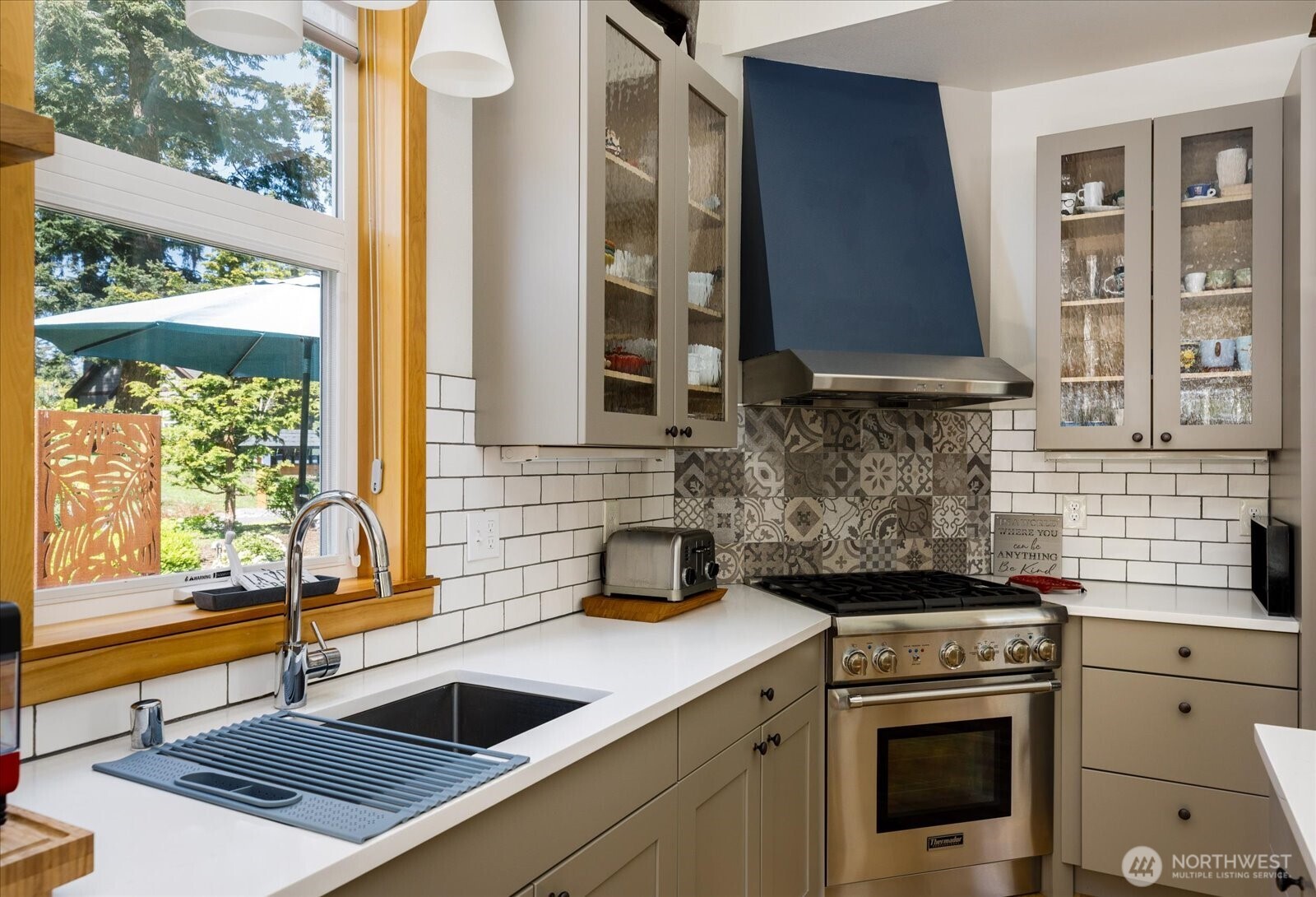 233 Clover Court , Langley, WA 98260