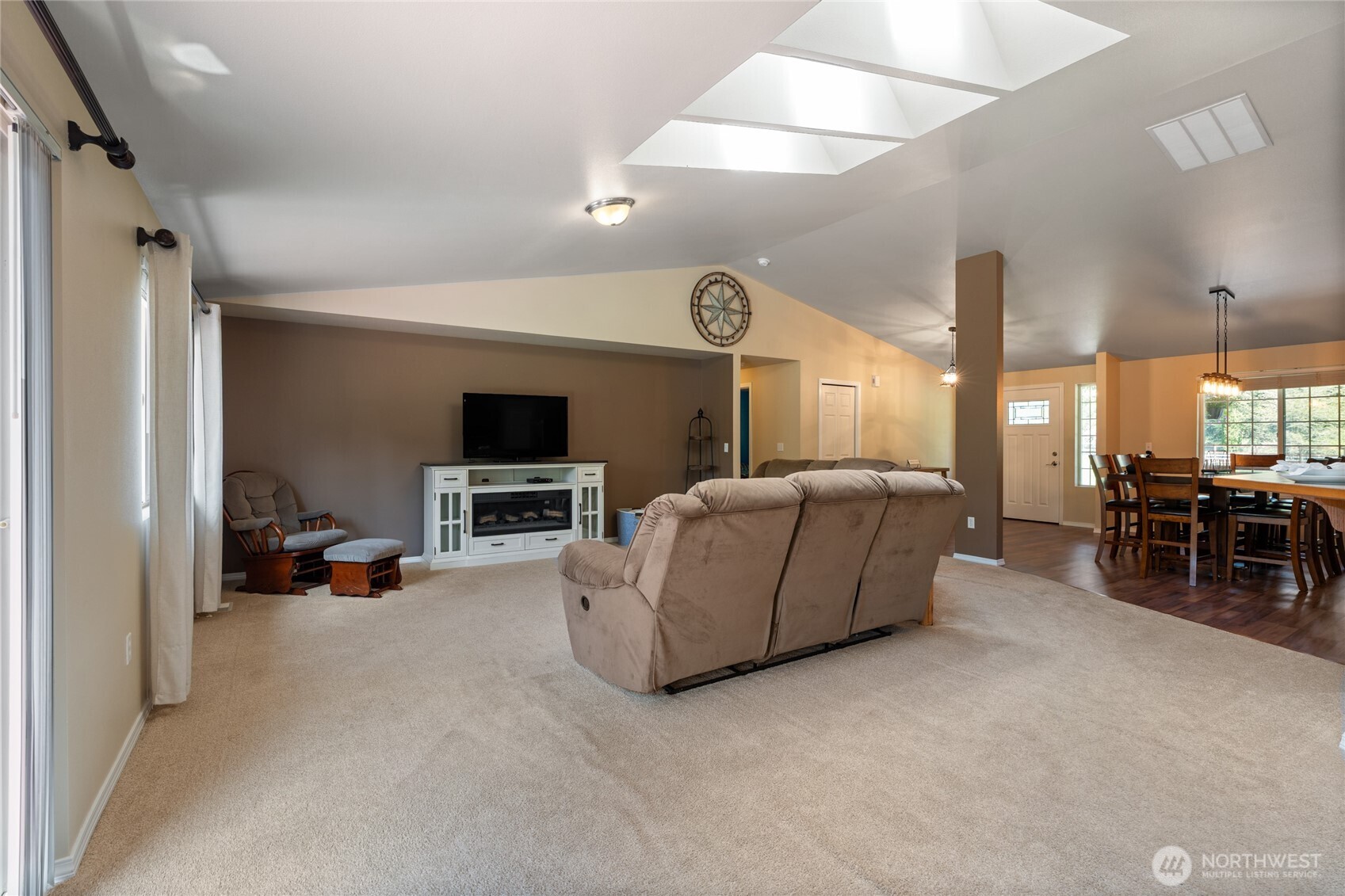 19731 161st Way SE, Yelm, WA 98597