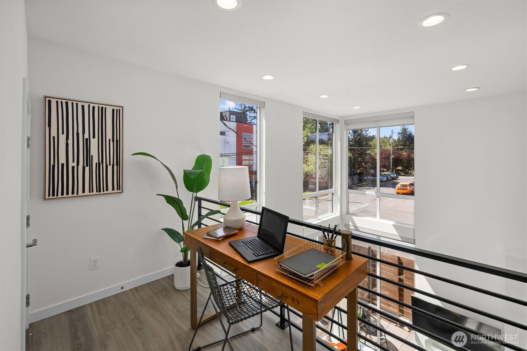 12000 31st Avenue NE, Seattle, WA 98125