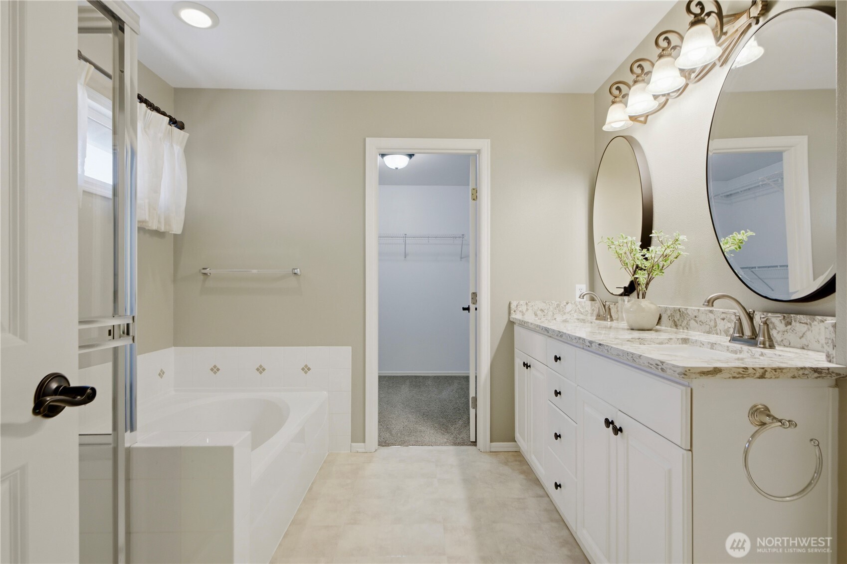 14148 SE 154th Place , Renton, WA 98058