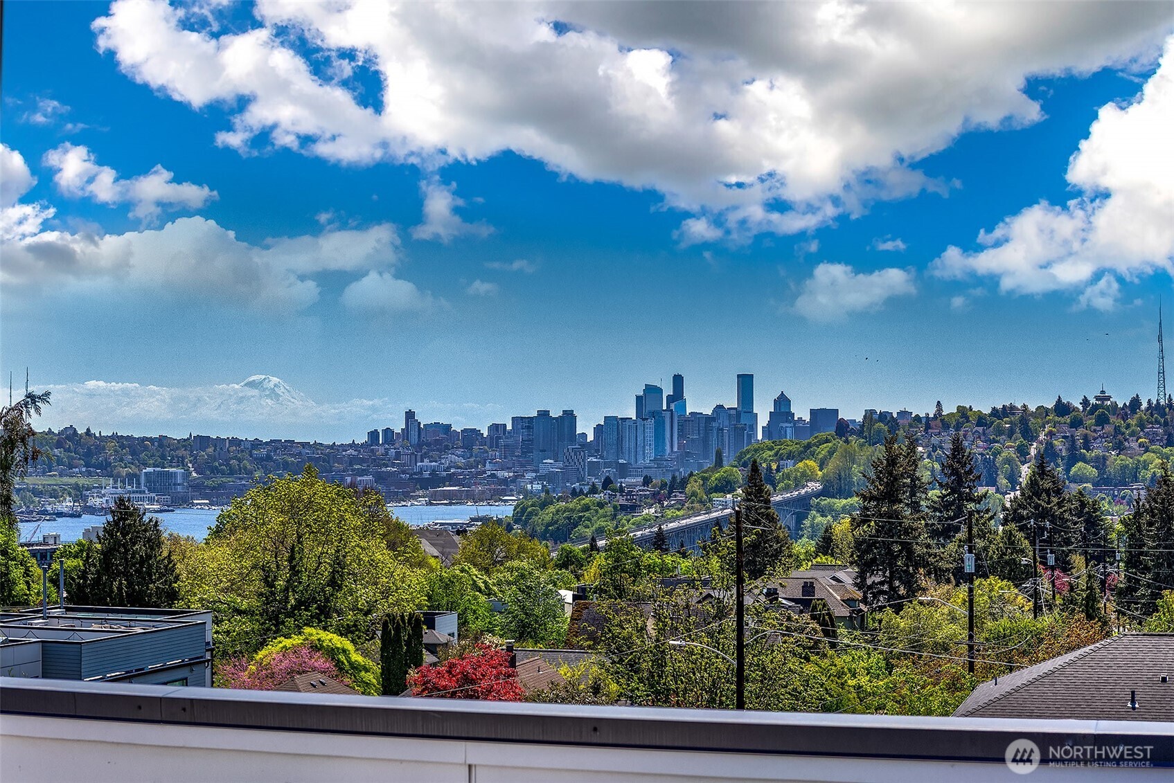 4221 Evanston Avenue N #B, Seattle, WA 98103