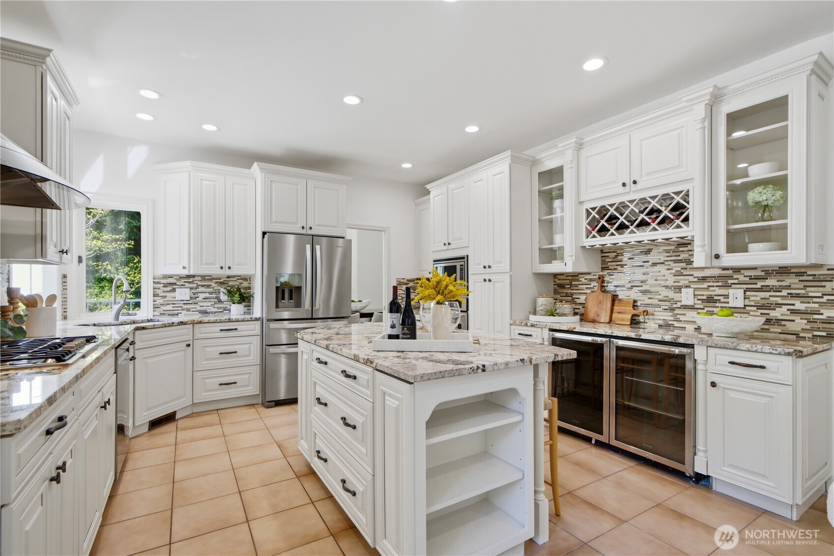 15885 SE 62nd St , Bellevue, WA 98006