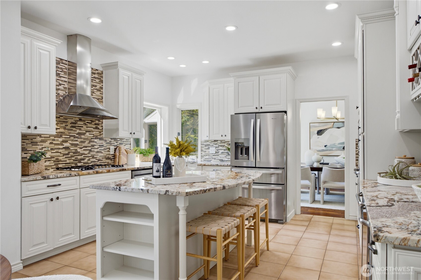 15885 SE 62nd St , Bellevue, WA 98006