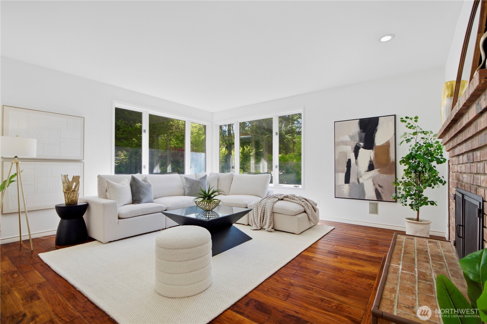 15885 SE 62nd St , Bellevue, WA 98006