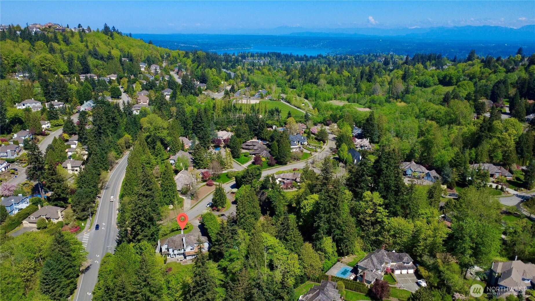 15885 SE 62nd St , Bellevue, WA 98006