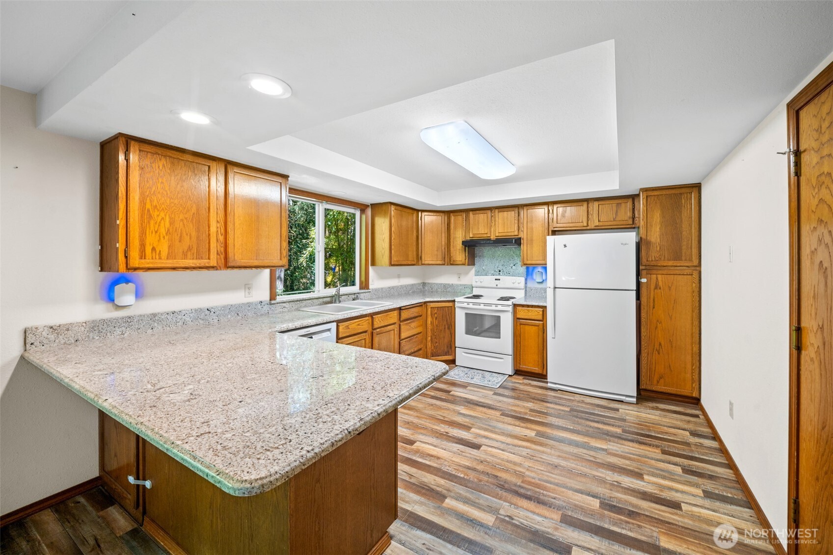 8518 Lake Lucinda Drive SW, Olympia, WA 98512
