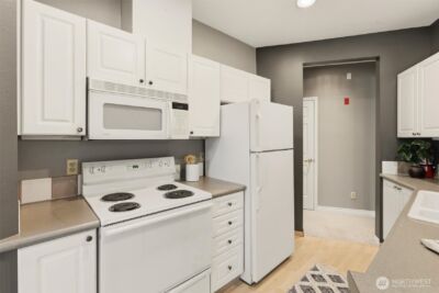 16125 Juanita-Woodinville Way NE #2511, Bothell, WA 98011 - Photo 10