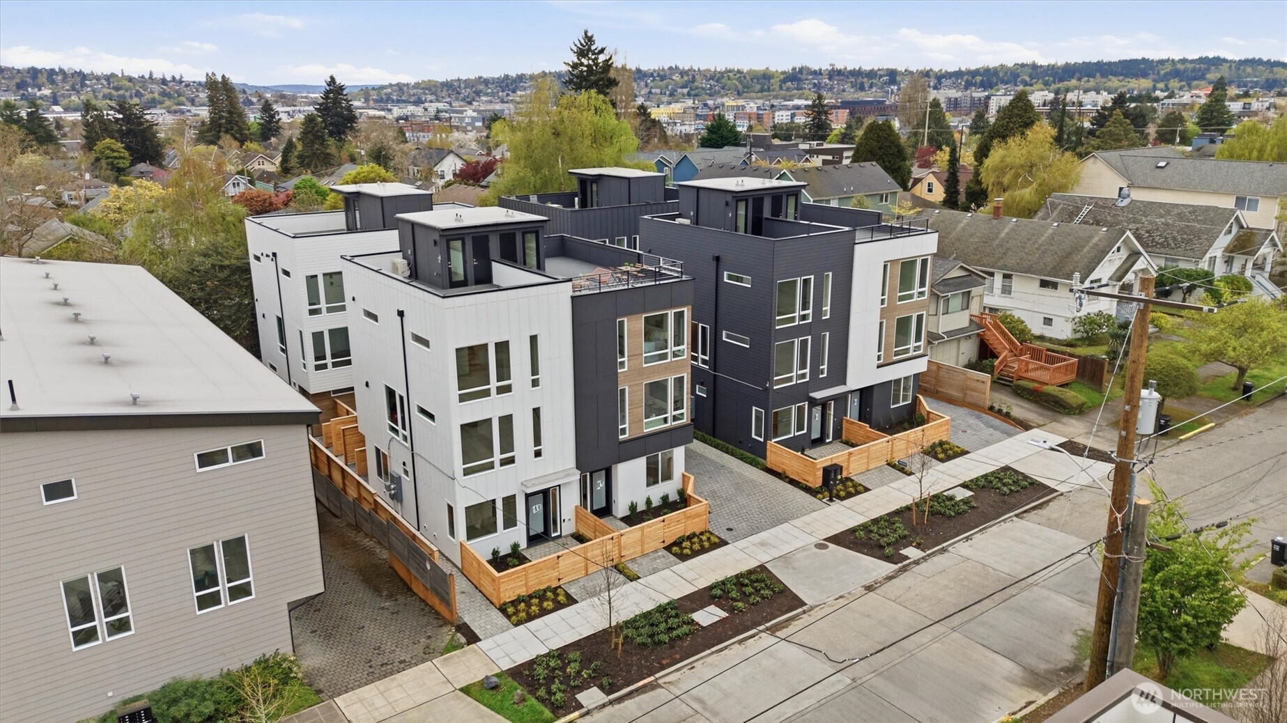 811 NW 63rd Street #A, Seattle, WA 98107